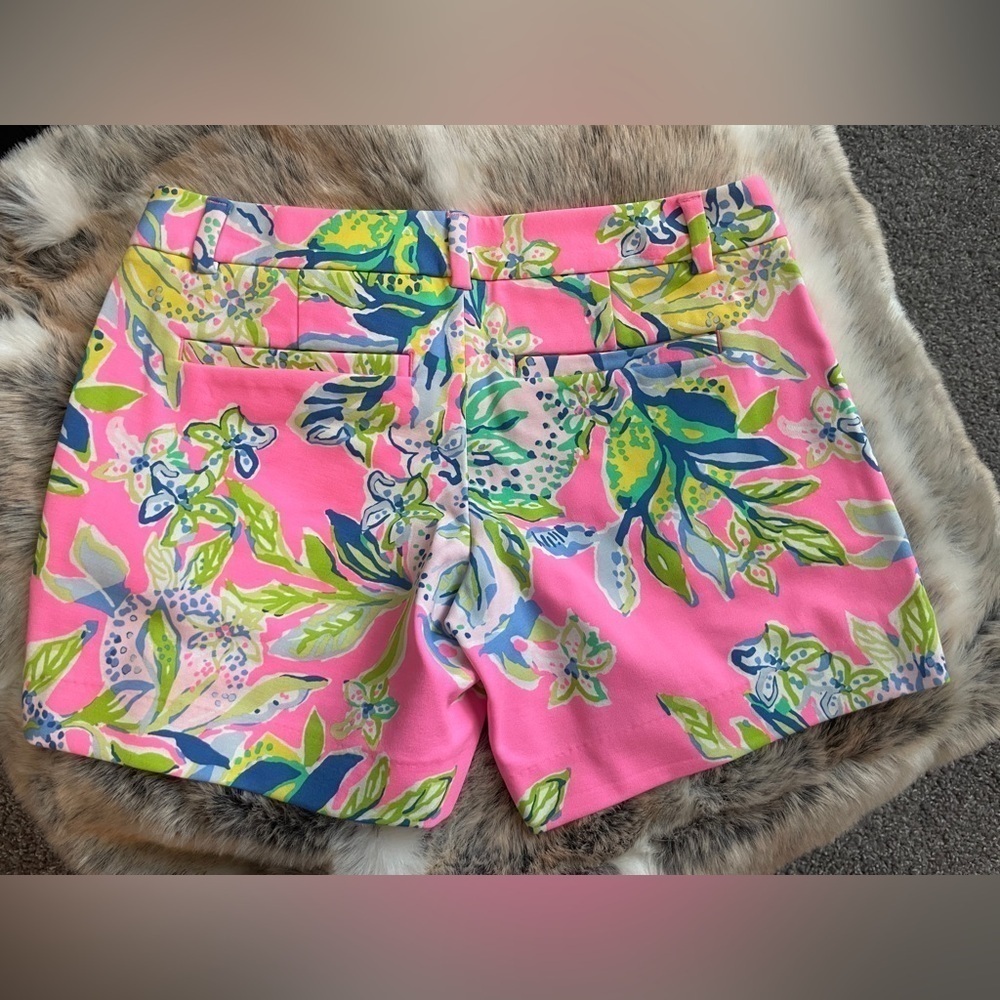 NWT Lilly Pulitzer. Size 00 Callahan Knit Short - Picture 3 of 4